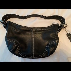 Small Coach Black leather shoulder bag